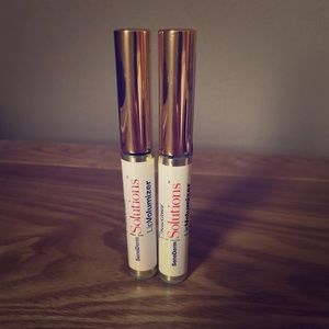 Lip volumizer